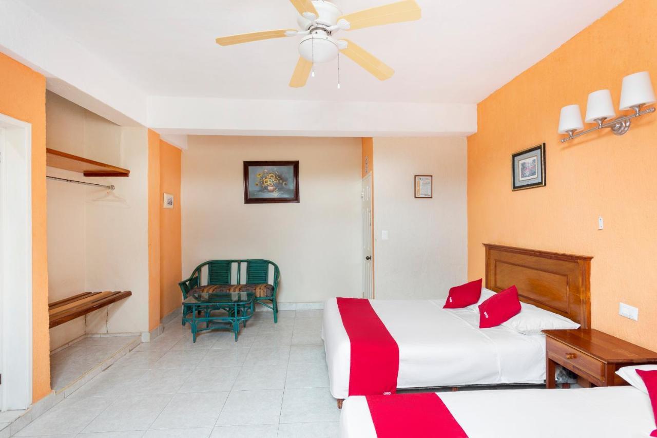 Hotel Casa Regina Felipe Carrillo Puerto エクステリア 写真