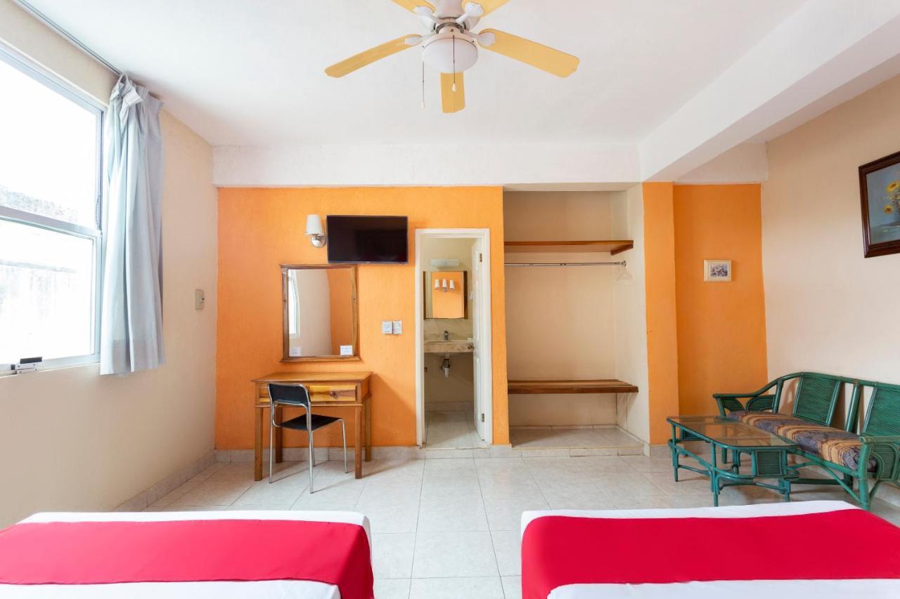 Hotel Casa Regina Felipe Carrillo Puerto エクステリア 写真